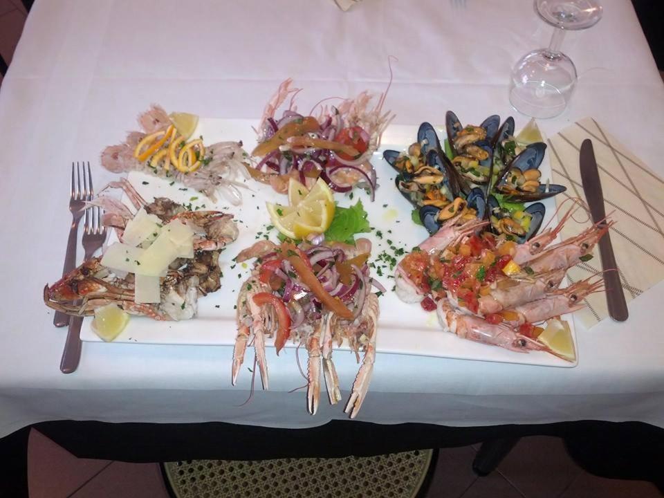 Hotel Ristorante Da Marco San Mauro Mare Exteriér fotografie